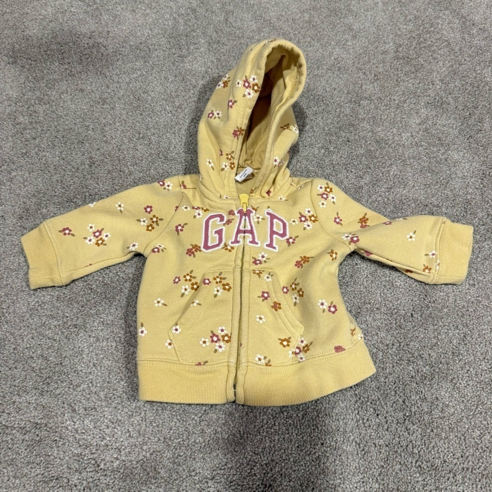 Gap 0-3 month floral zip up hooded sweatshirt